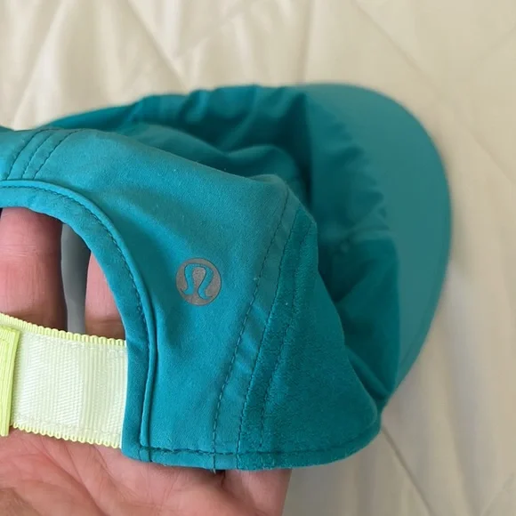Lululemon Sun Chaser Run Hat in Surge - turquoise - Picture 5 of 15
